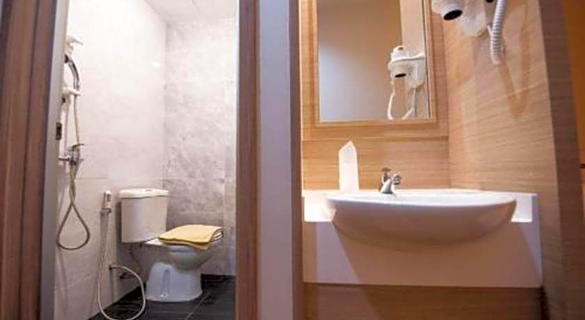 Lovina Inn Penuin Hotel