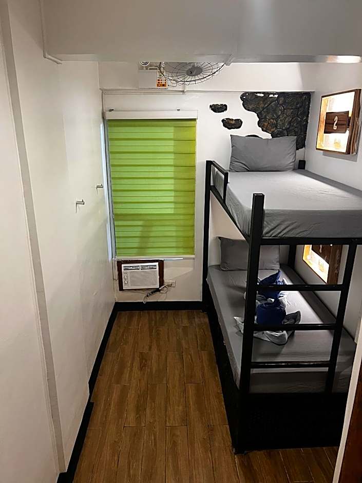 Photo 1 of 2 of Standard 2 Beds