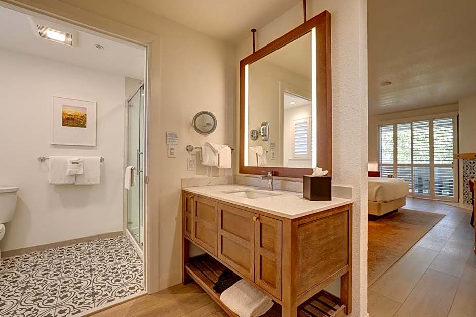 Sonoma Valley Inn, Tapestry Collection by Hilton