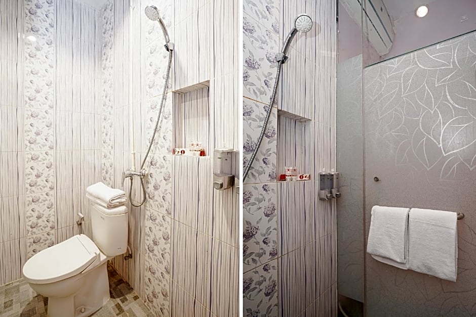 Hotel O Juanda Near Terminal International Juanda