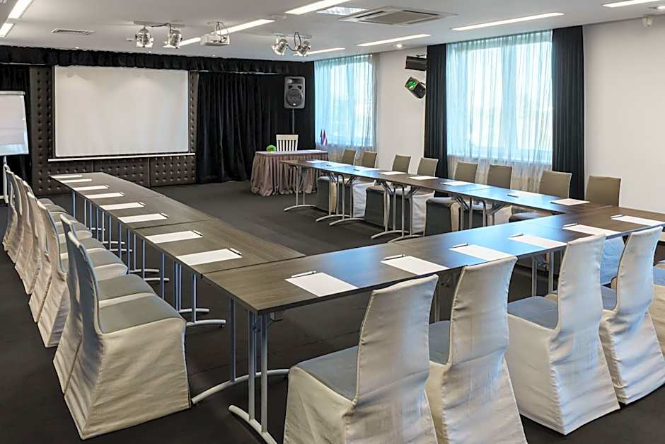 Rija VEF Hotel with FREE Parking
