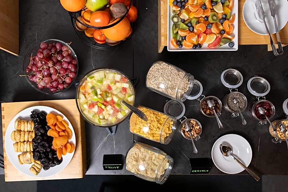 Lumière Hotel Pool & SPA