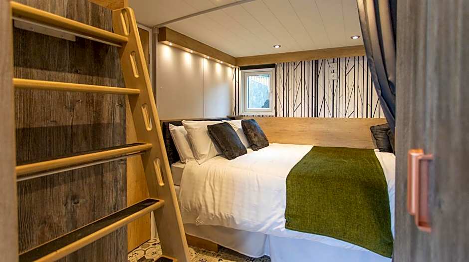 Aberdunant Hall Holiday Park