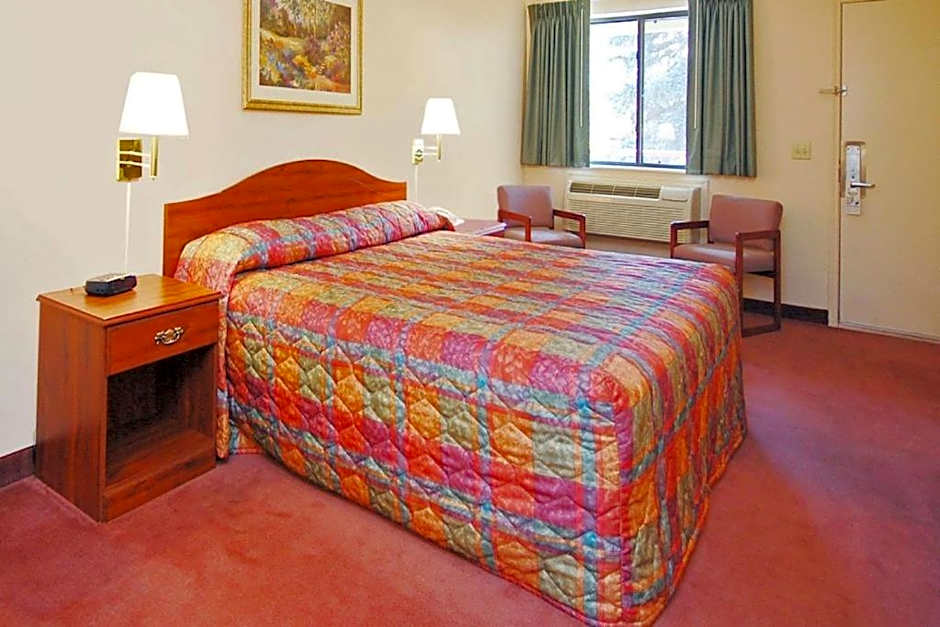 Rodeway Inn Glenwood Springs Area – Glenwood Springs, CO