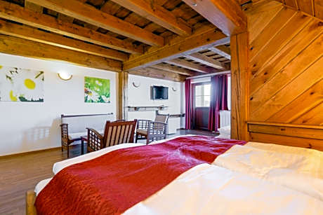 Quadruple Room with Balcony