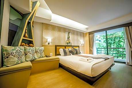 Superior Family Room