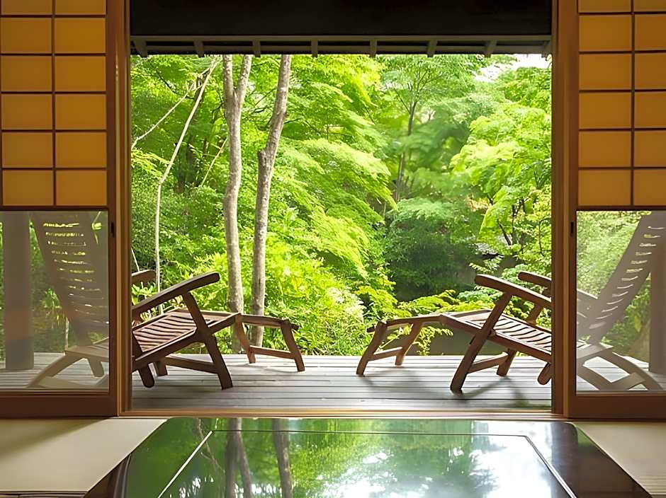 Yufuin Ryokan Sansoh Warabino