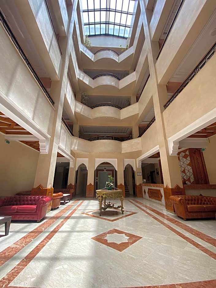 Golden Beach Appart'hotel