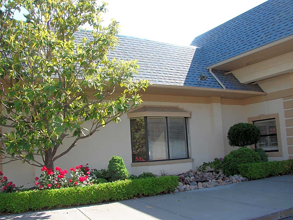 American Inn North Kansas City