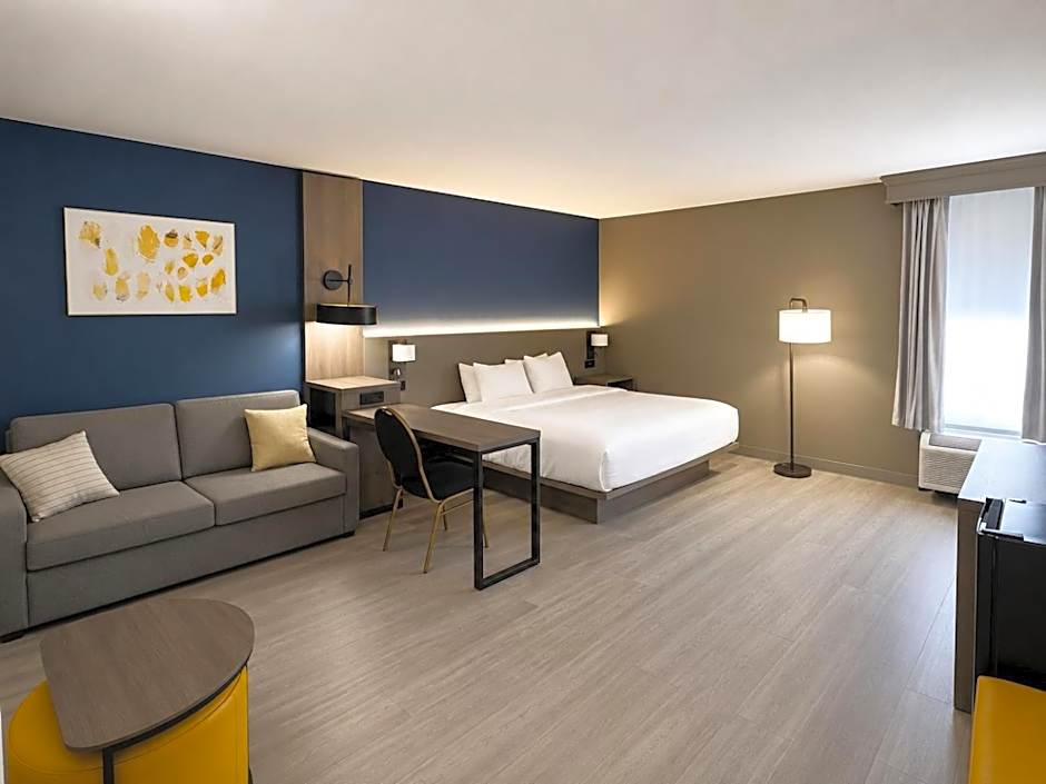 Comfort Inn & Suites Johnson City - Binghamton