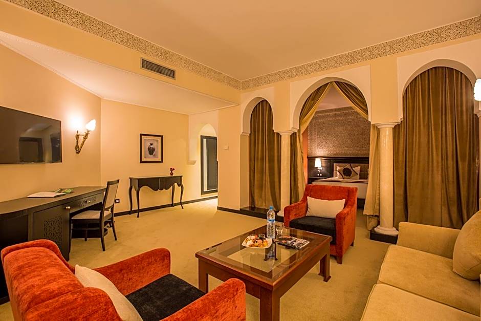 Hotel Riad Ennakhil & SPA