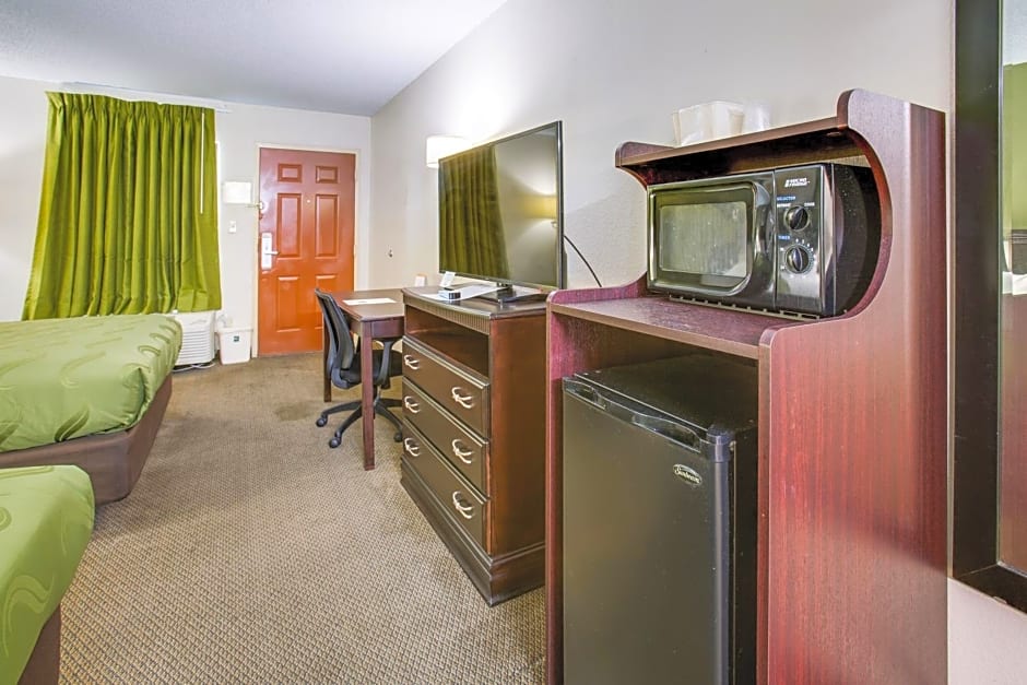 Quality Inn Oak Grove Fort Campbell