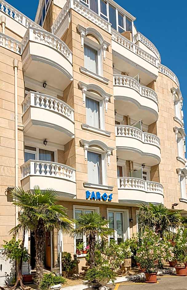 Family Hotel Paros