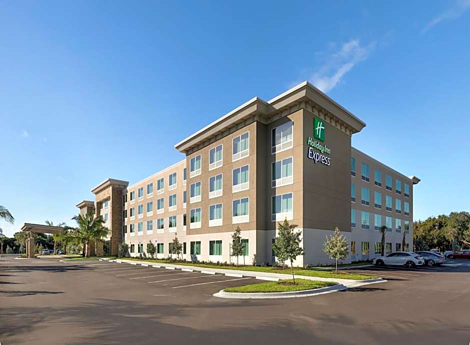 Holiday Inn Express Cape Canaveral by IHG