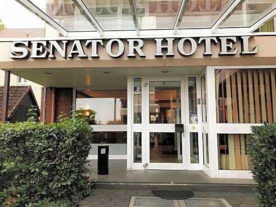 Hotel Senator