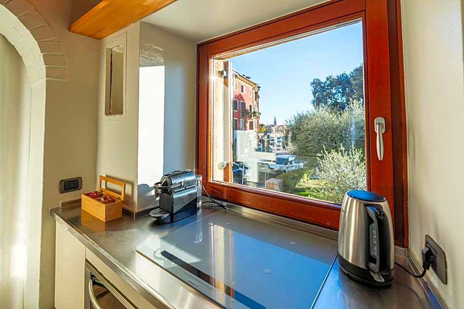 La finestra sul Ponte by Postcardsfrom