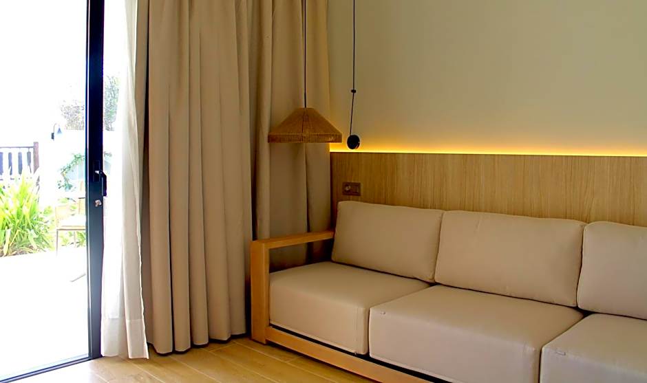 Bungalows Side Shore