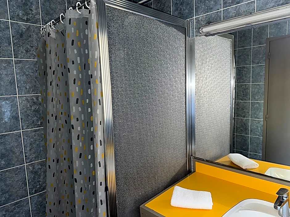 Hôtel Dupleix - Hyper centre - Réouverture