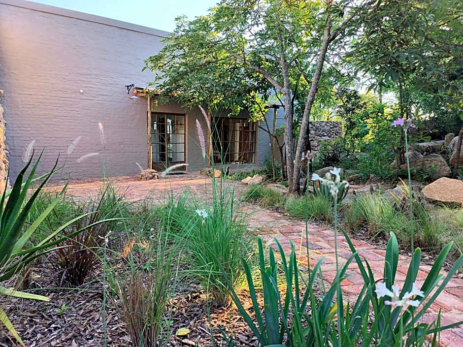 Eloff Guest House and Gallery