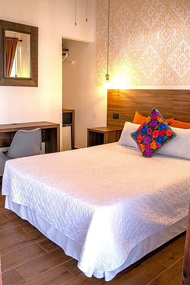 Hotel Las Camelias Inn by AHS