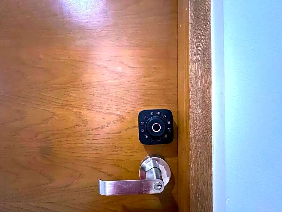 406 Cozy Studio Walking distance to 5th Av