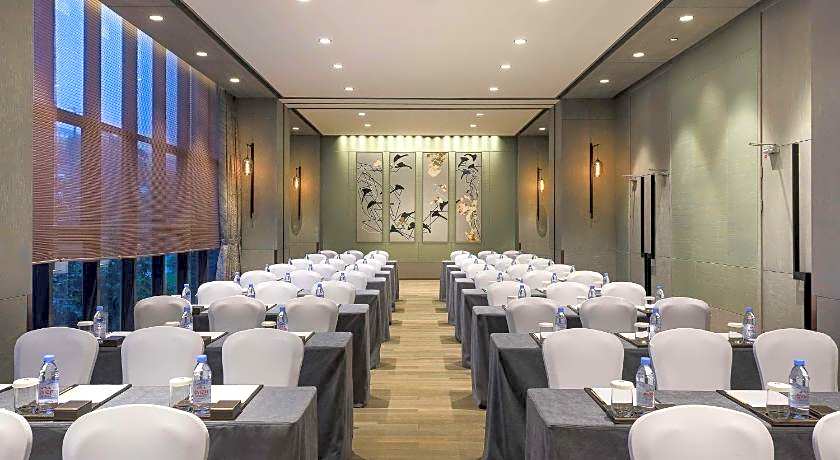 Novotel Shanghai Clover