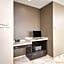 La Quinta Inn & Suites by Wyndham Springfield