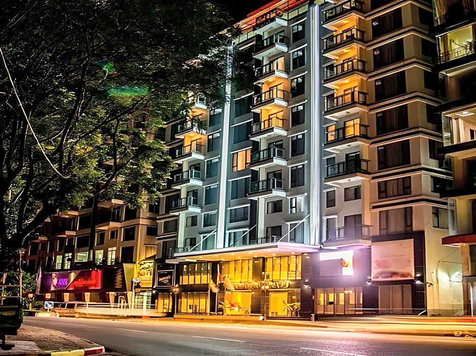 Esperado Lake View Hotel