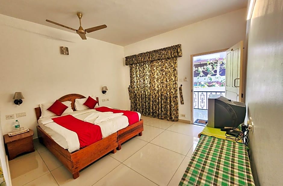 El - Paradiso Home Stay