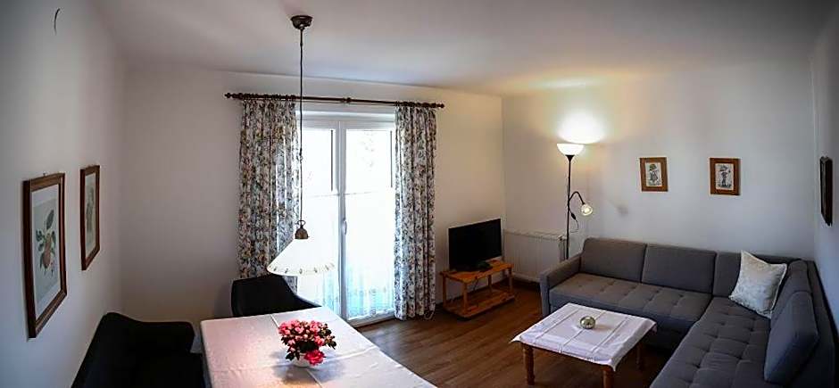 Appartements Ferienwohnungen Alpenblick