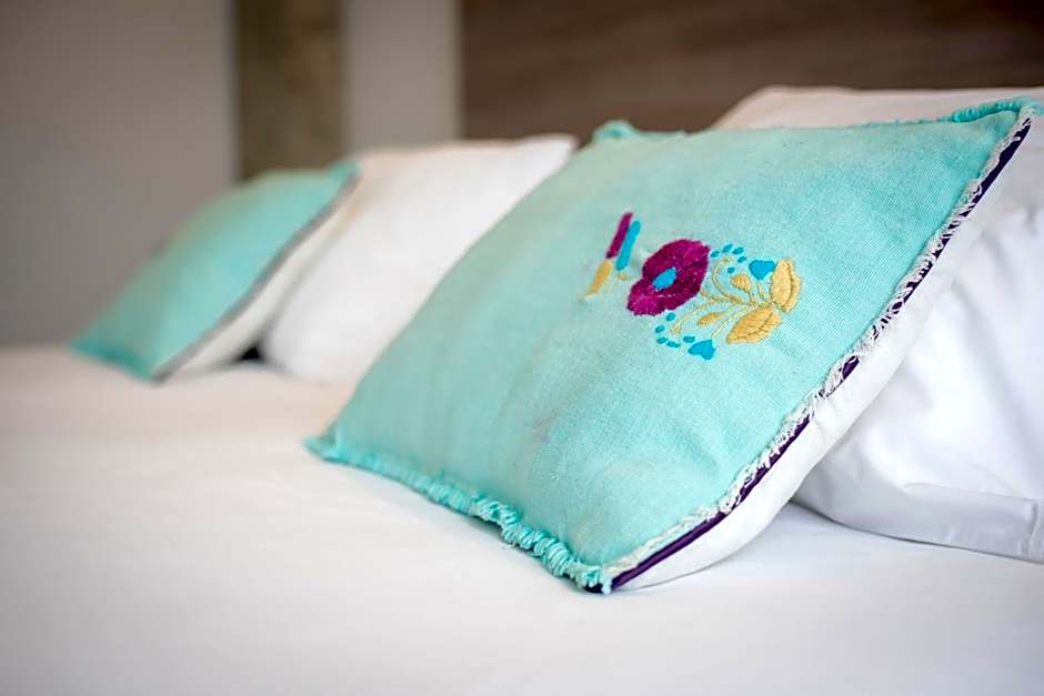 Maria Ines Hotel Suite