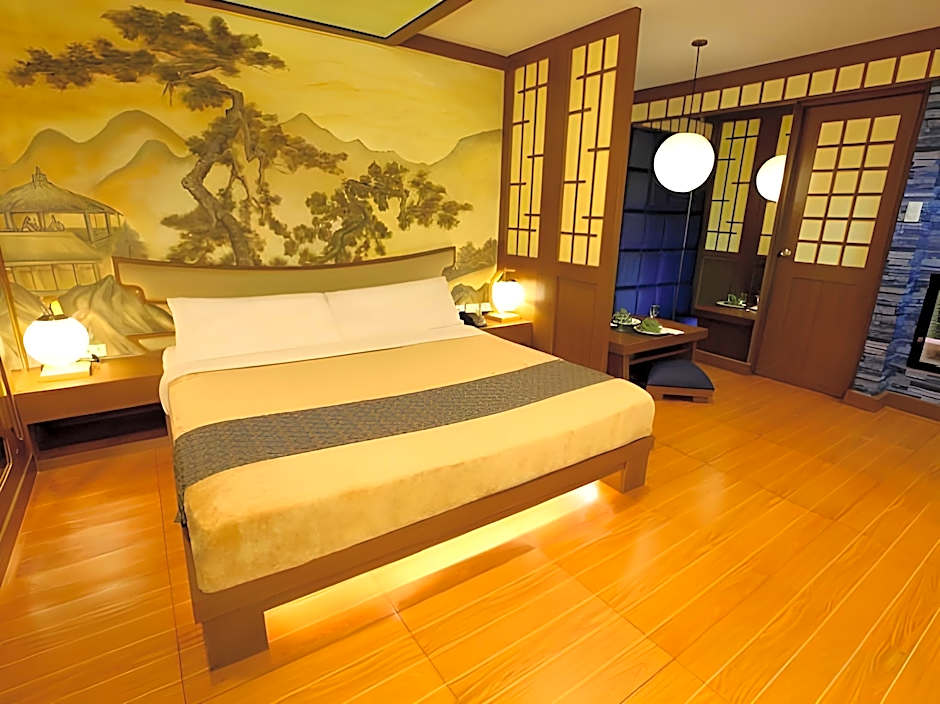 Victoria Court Suites - Pasig