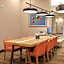 Holiday Inn Omaha Downtown Waterpark By IHG