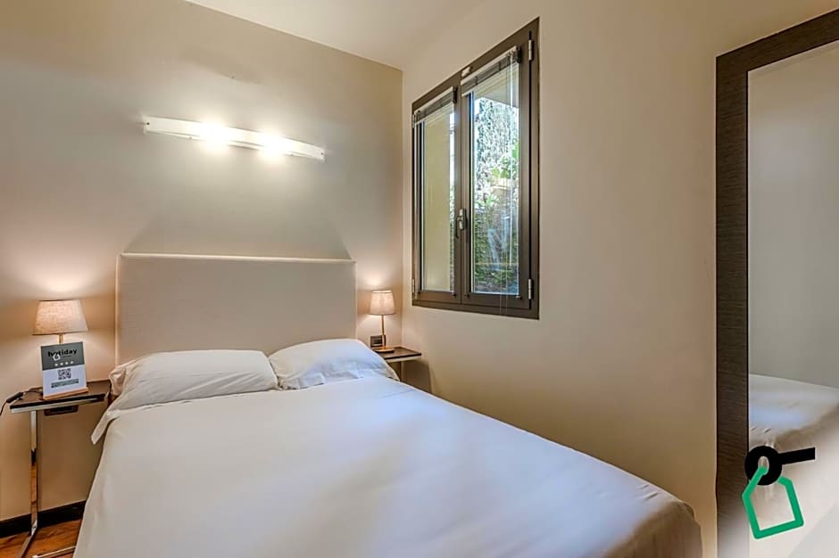 HOTIDAY ApartHotel Firenze
