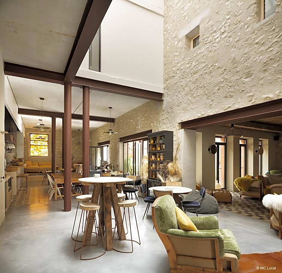 Le 19-21 - Un amour d'hotel