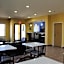 Home Gate Inn & Suites