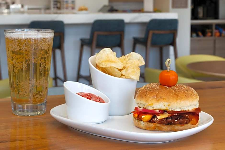 EVEN Hotel Atlanta - Cobb Galleria, by IHG