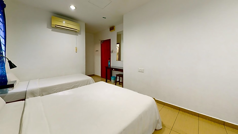 Dynasty Inn Wakaf Che Yeh