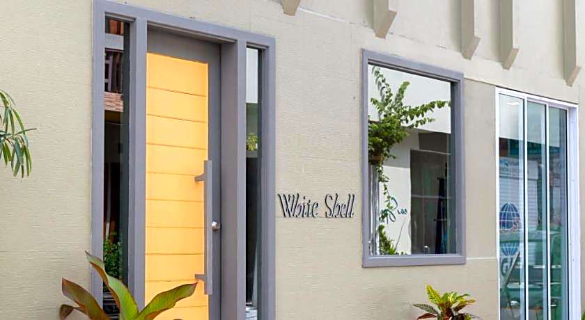 Whiteshell Island Hotel & Spa at Maafushi
