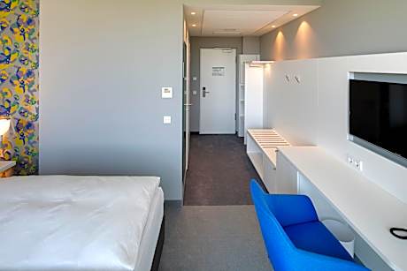 Comfort Single Room Silver - Disability Access