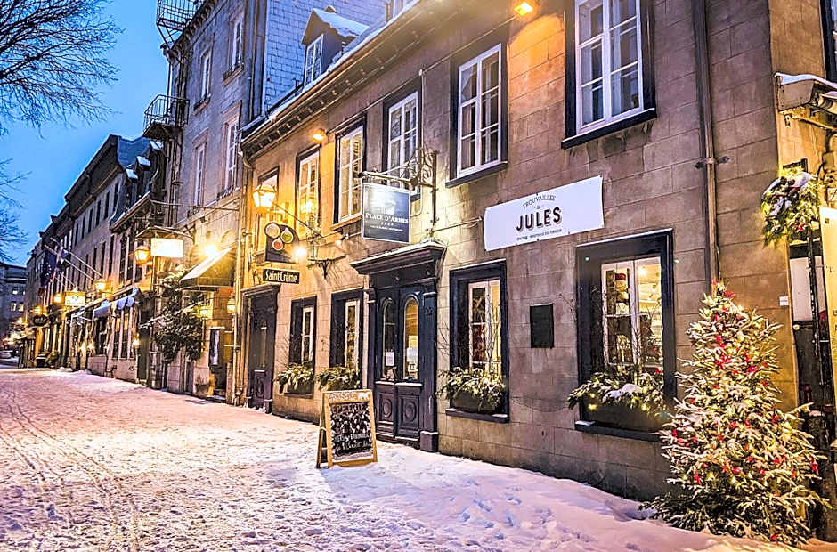 Auberge Place d'Armes - Par Aneyro