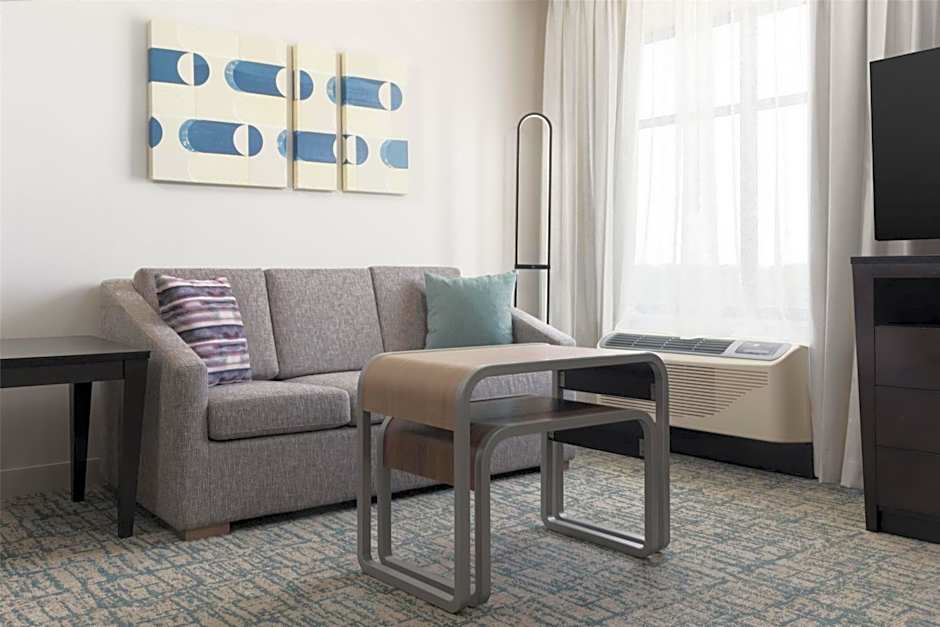 Homewood Suites by Hilton Wauwatosa Milwaukee