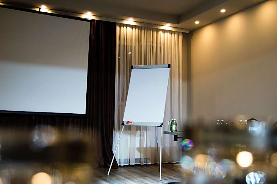 Hotel Ub Business & Wellness