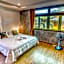 Tonmai Suites