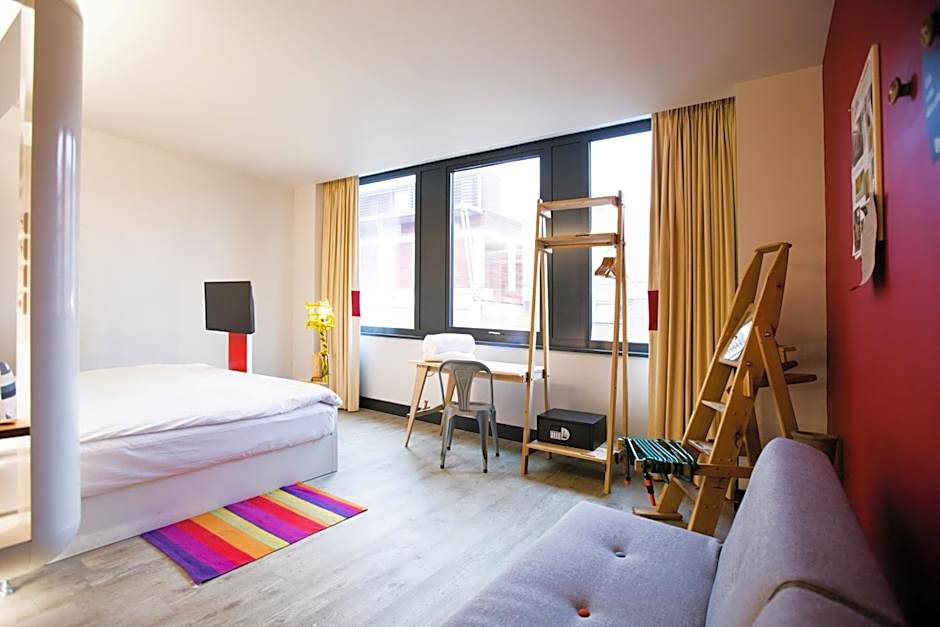 The Corner London City