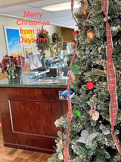 Days Inn by Wyndham Asheville West