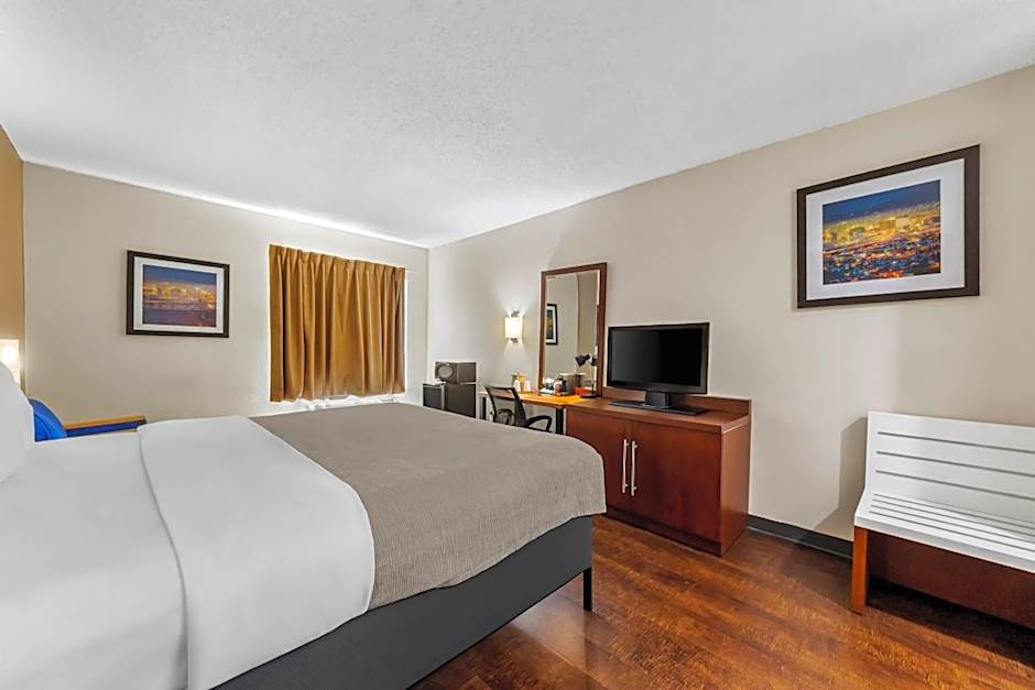 Quality Inn Laredo - Nuevo Laredo