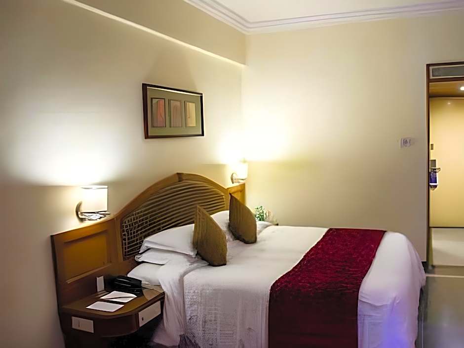 Hotel Sandesh The Prince