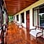Tabulia Tree Hotel and Villas