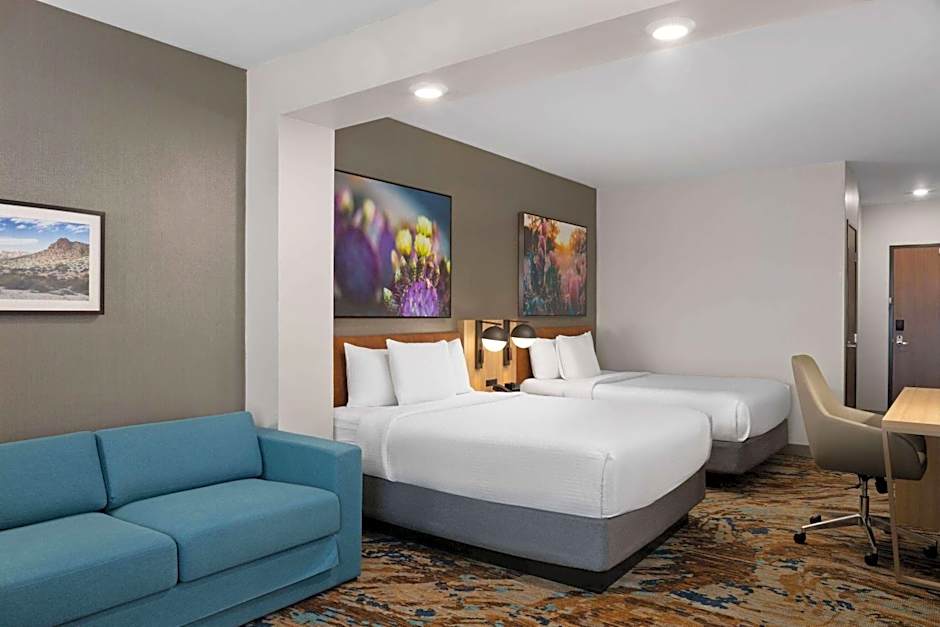 La Quinta Inn & Suites by Wyndham Yuma